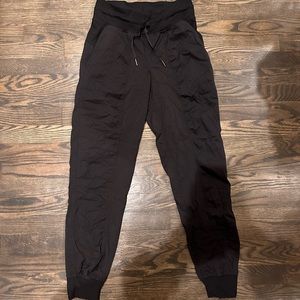 LULULEMON JOGGERS